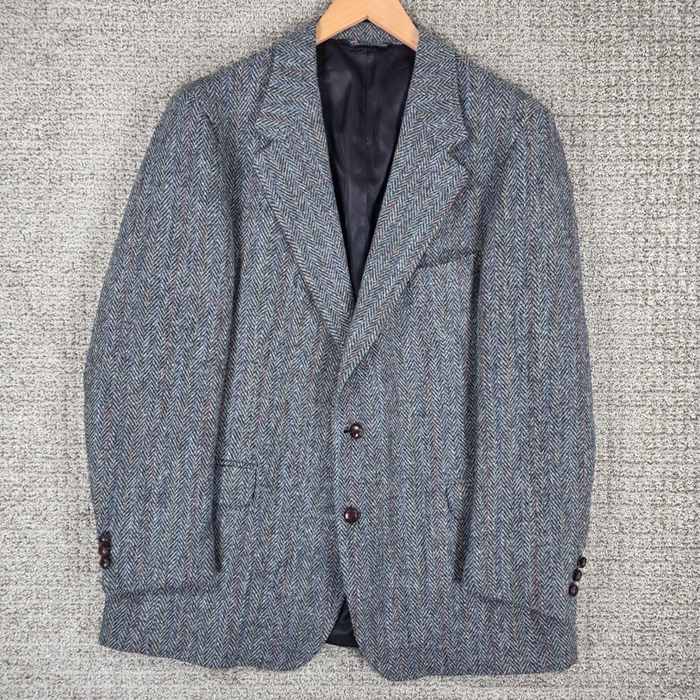 Vintage Harris Tweed Mens Gray Herringbone Wool Two Button Blazer Jacket